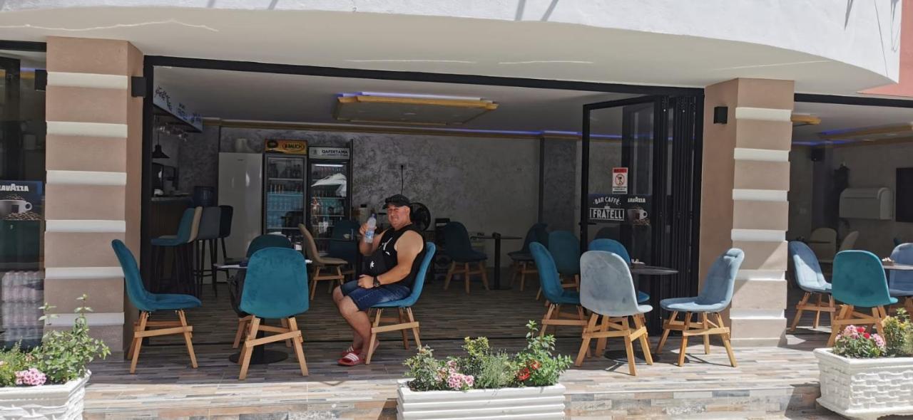 Mimoza Appartament Golem  Dış mekan fotoğraf